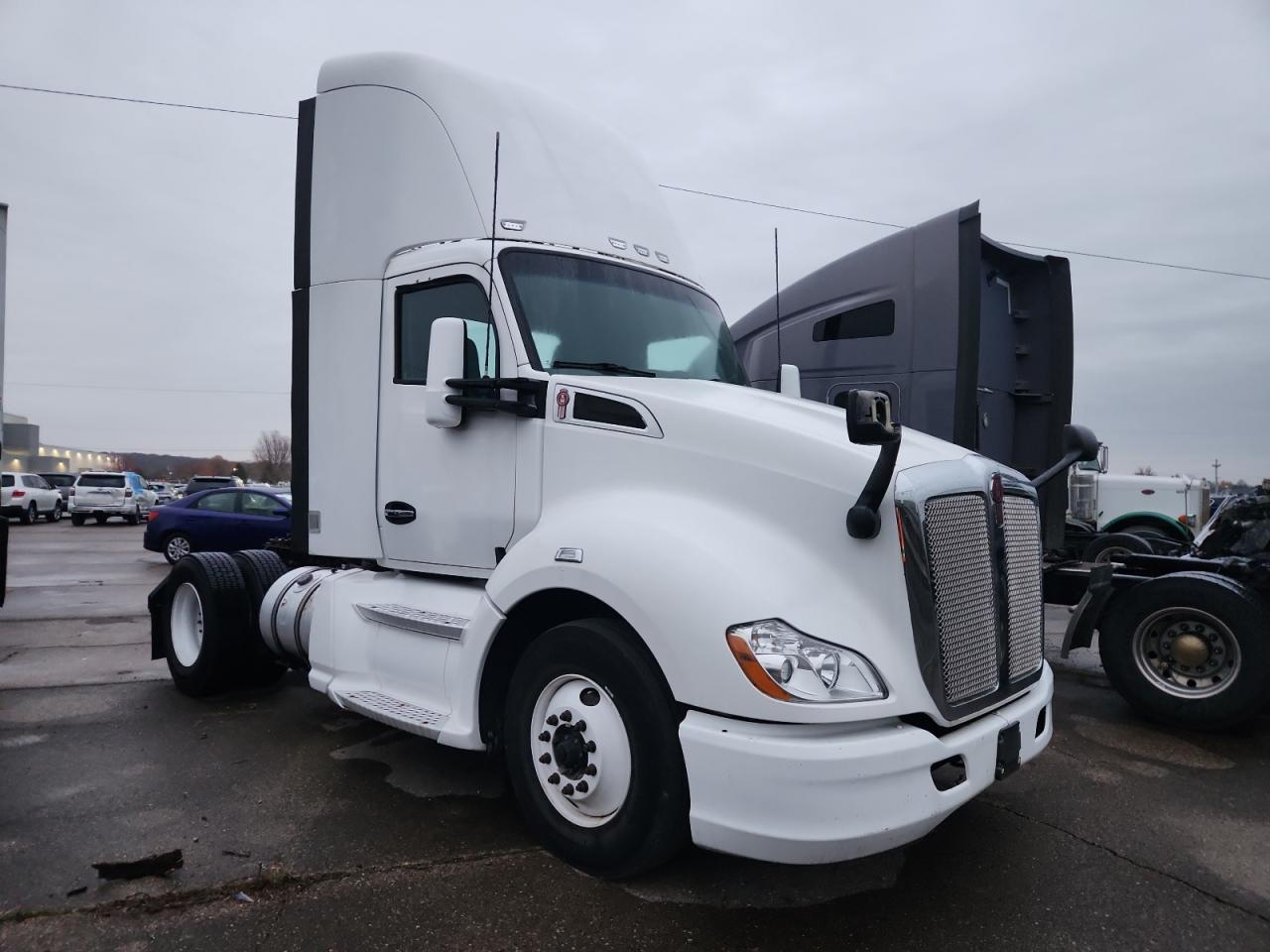 2015 KENWORTH ALL OTHER