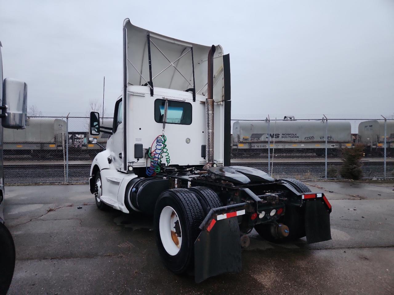 2015 KENWORTH ALL OTHER
