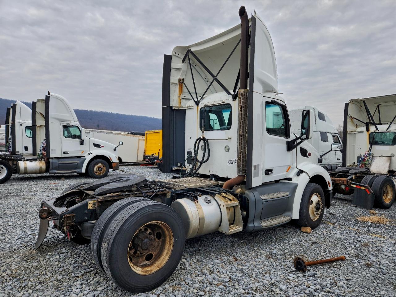 2017 PETERBILT ALL MODELS