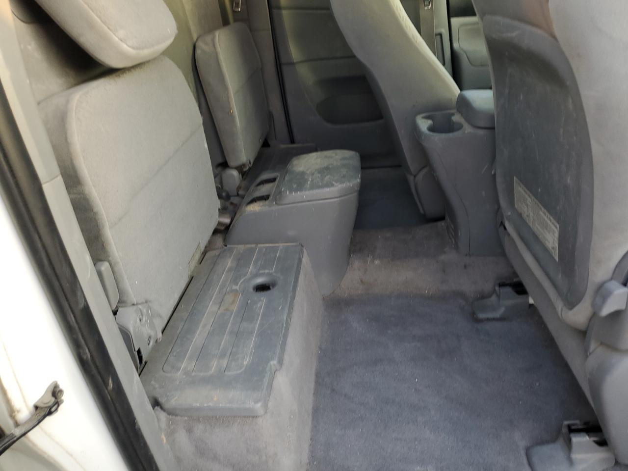 2011 TOYOTA TACOMA