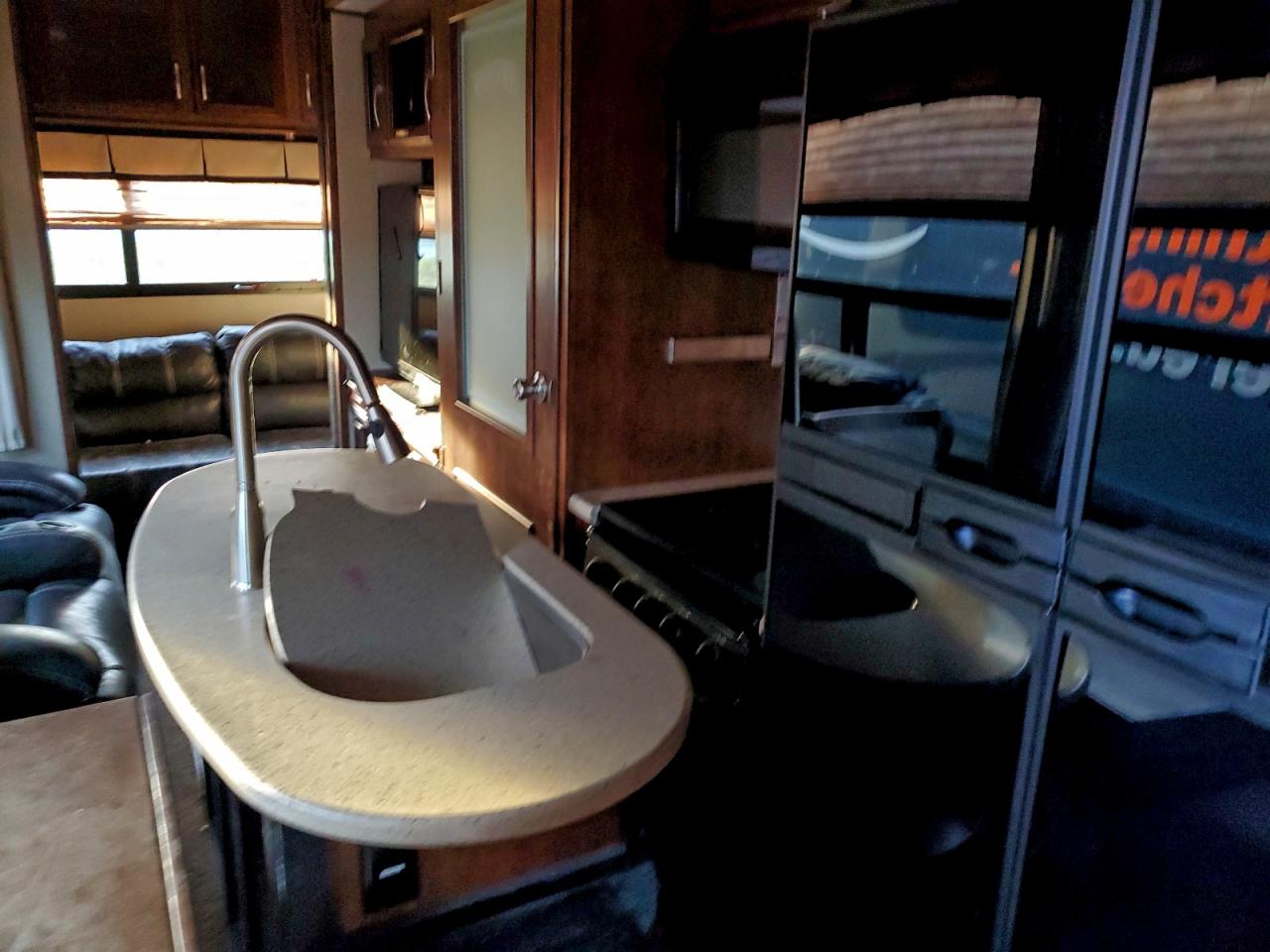 2015 GRAND DESIGN SOLITUDE