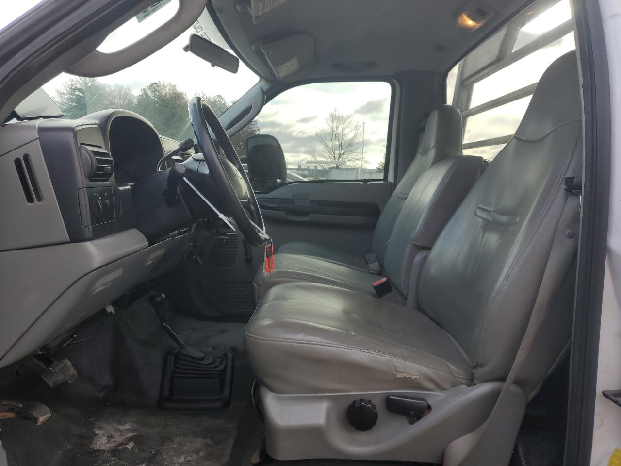 2005 FORD F350