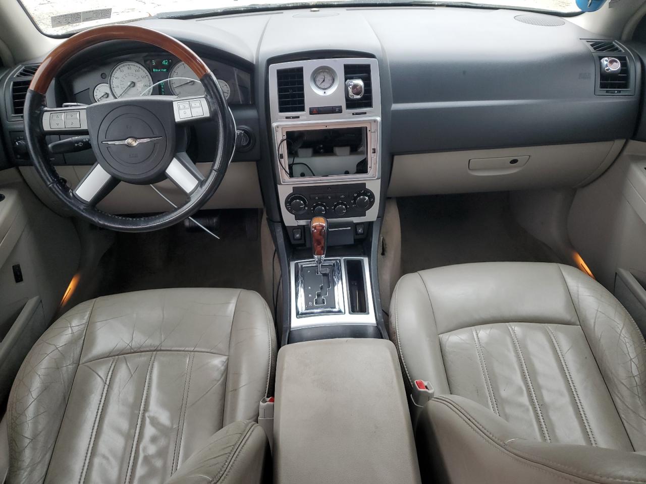 2006 CHRYSLER 300
