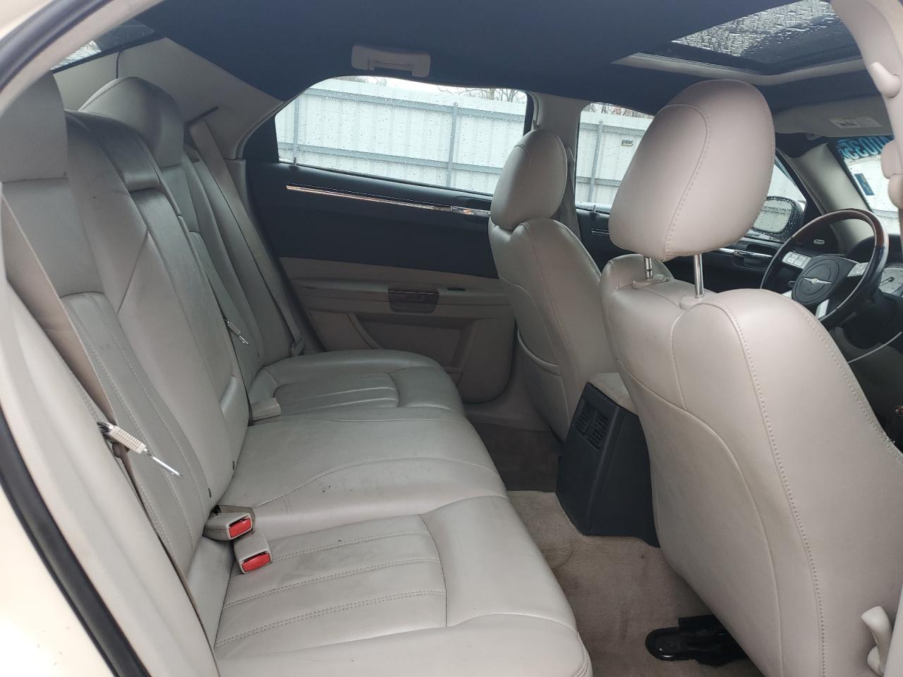 2006 CHRYSLER 300