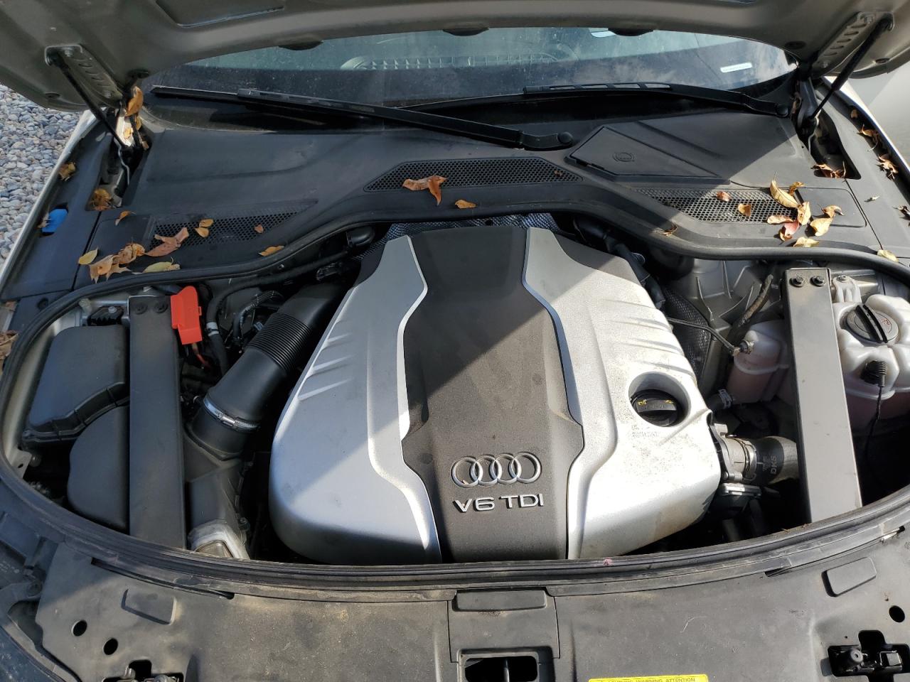 2015 AUDI A8