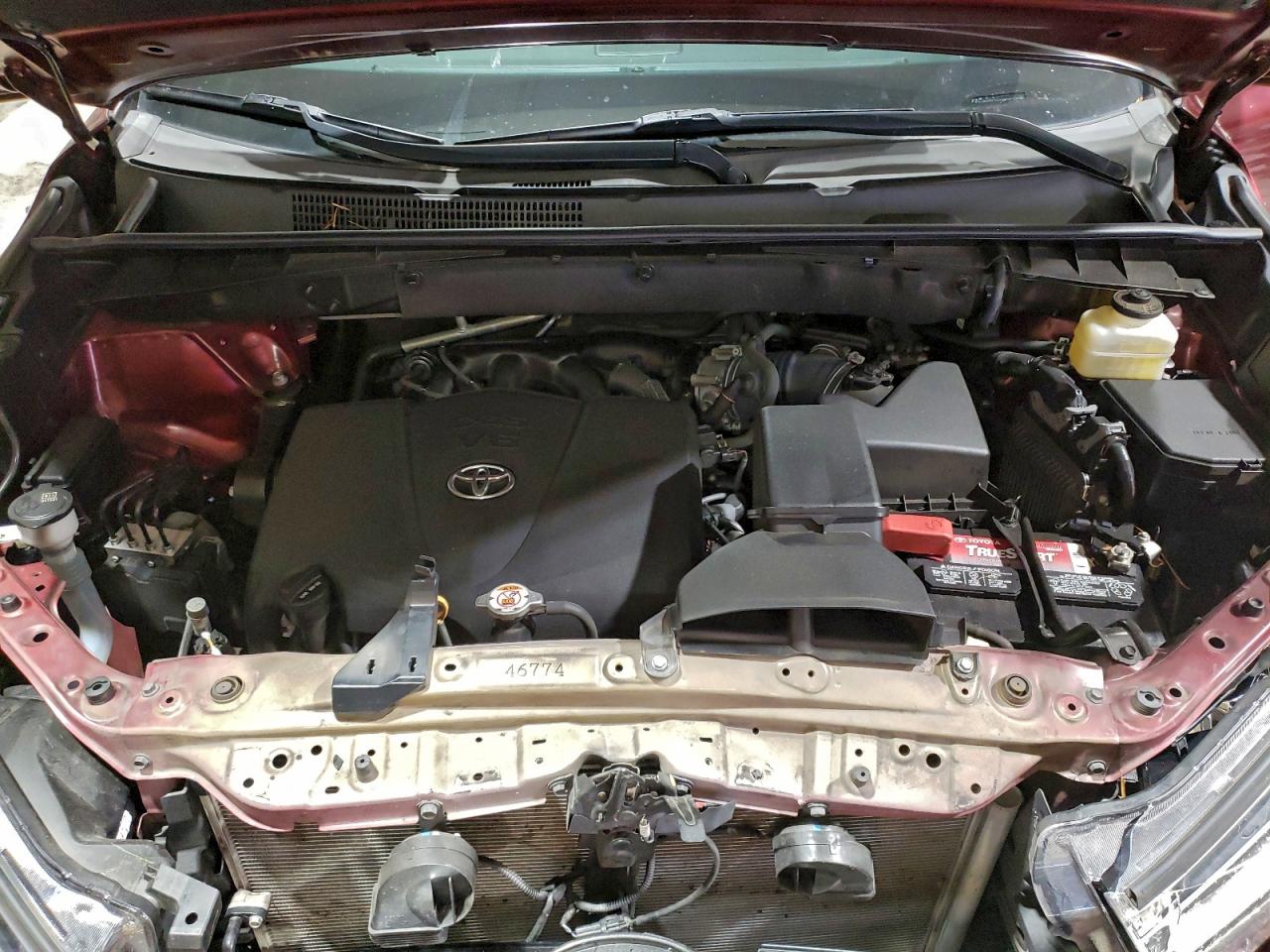 2018 TOYOTA HIGHLANDER