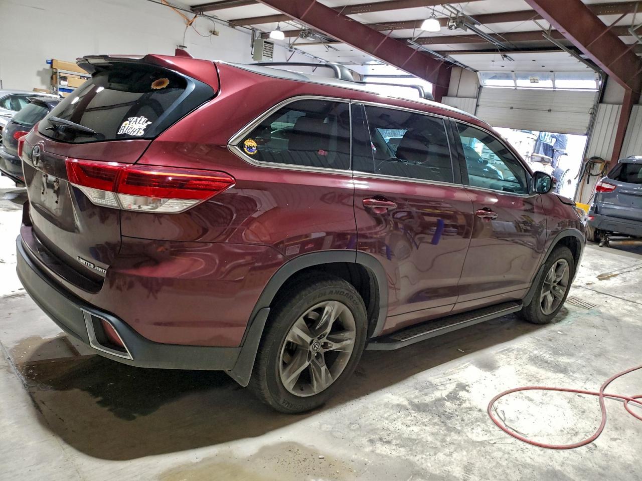 2018 TOYOTA HIGHLANDER