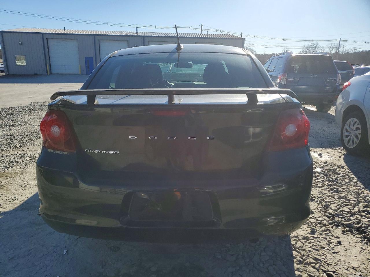 2014 DODGE AVENGER