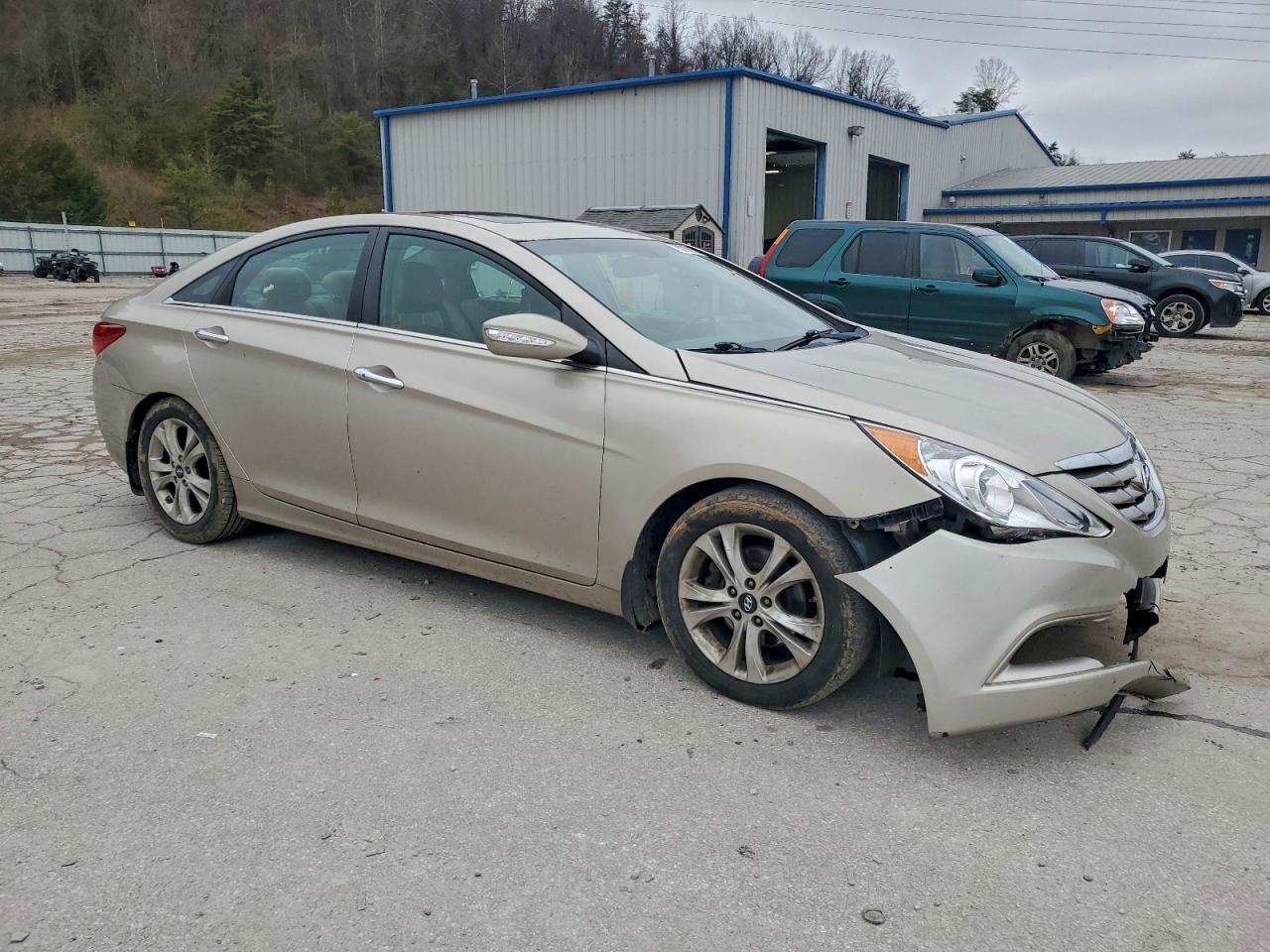 2011 HYUNDAI SONATA