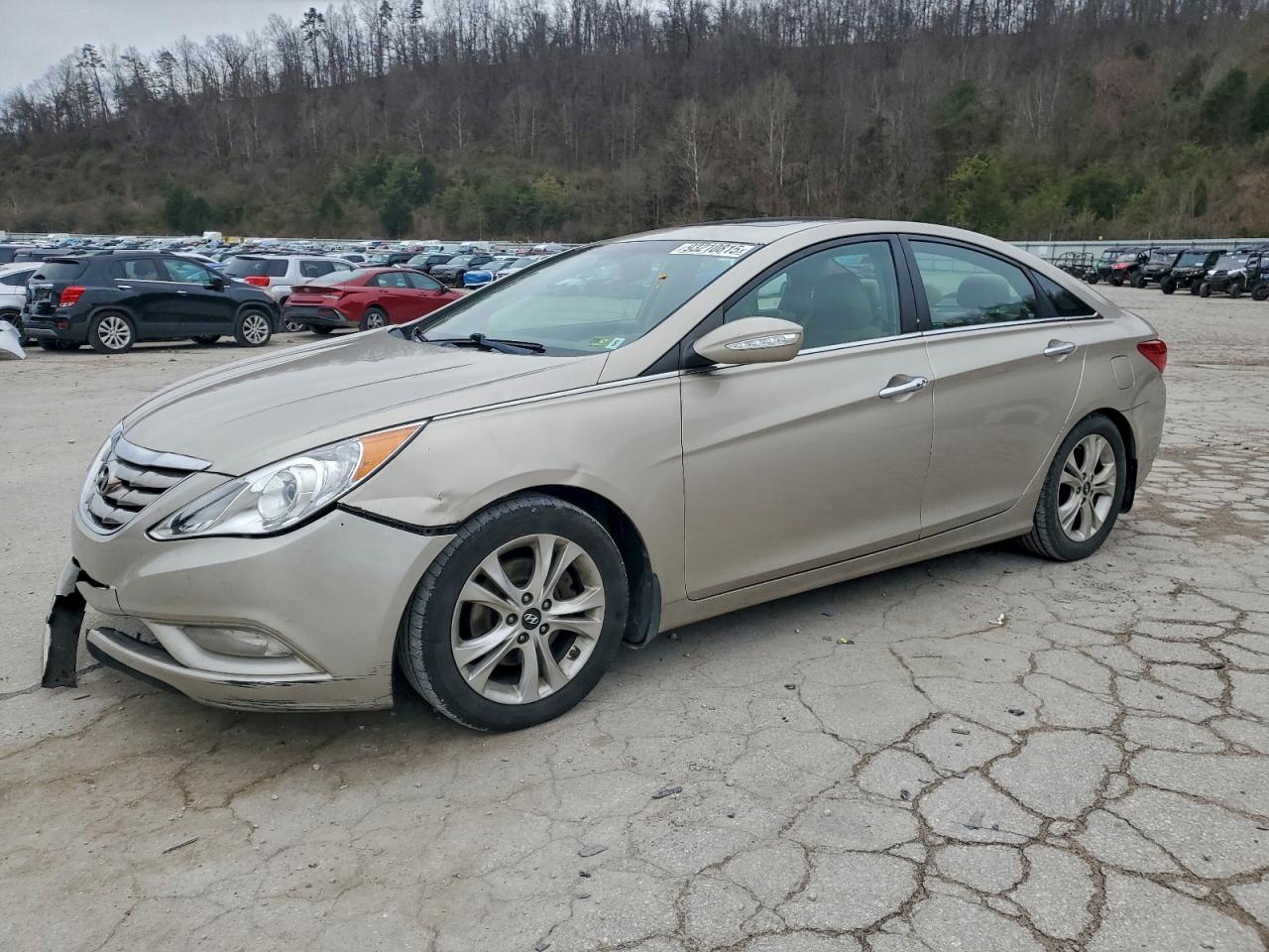 2011 HYUNDAI SONATA