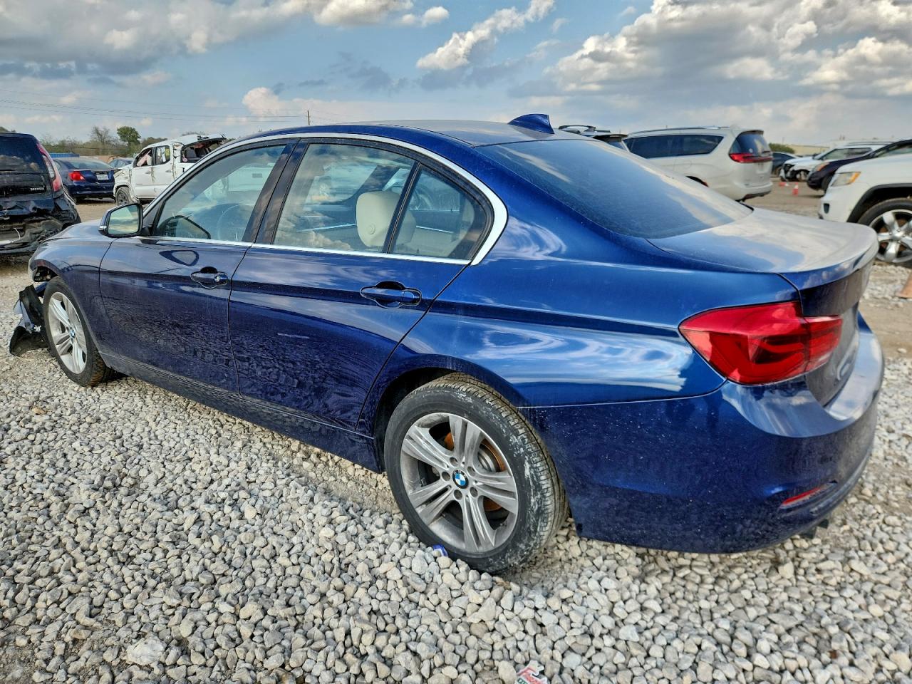 2018 BMW 3 SERIES