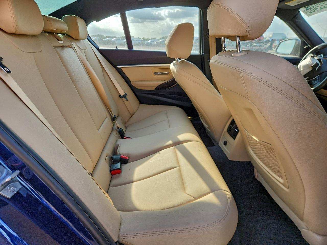 2018 BMW 3 SERIES