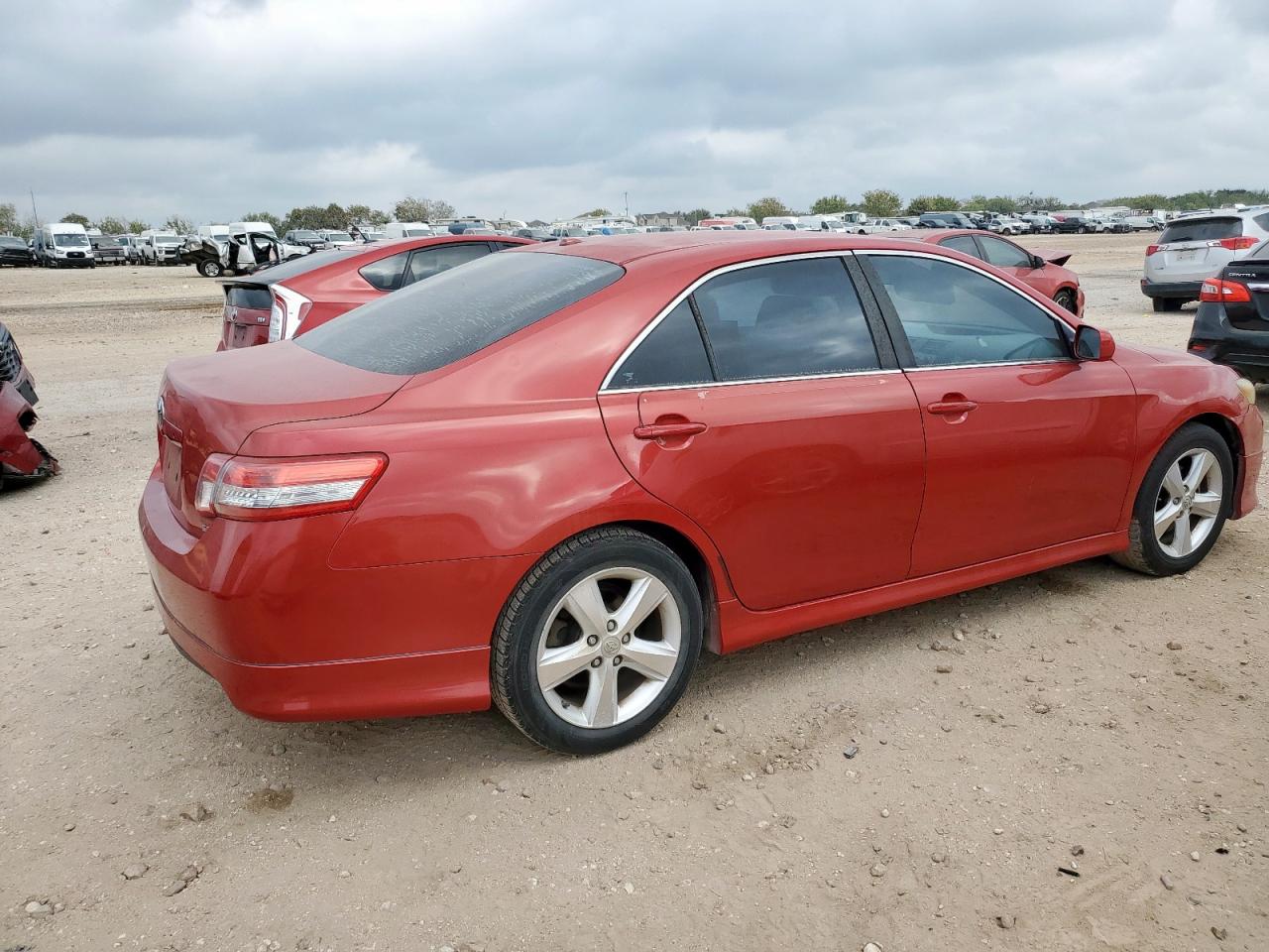 2010 TOYOTA CAMRY