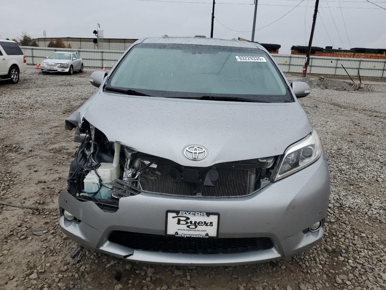 2016 TOYOTA SIENNA