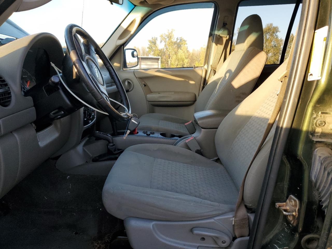 2006 JEEP LIBERTY