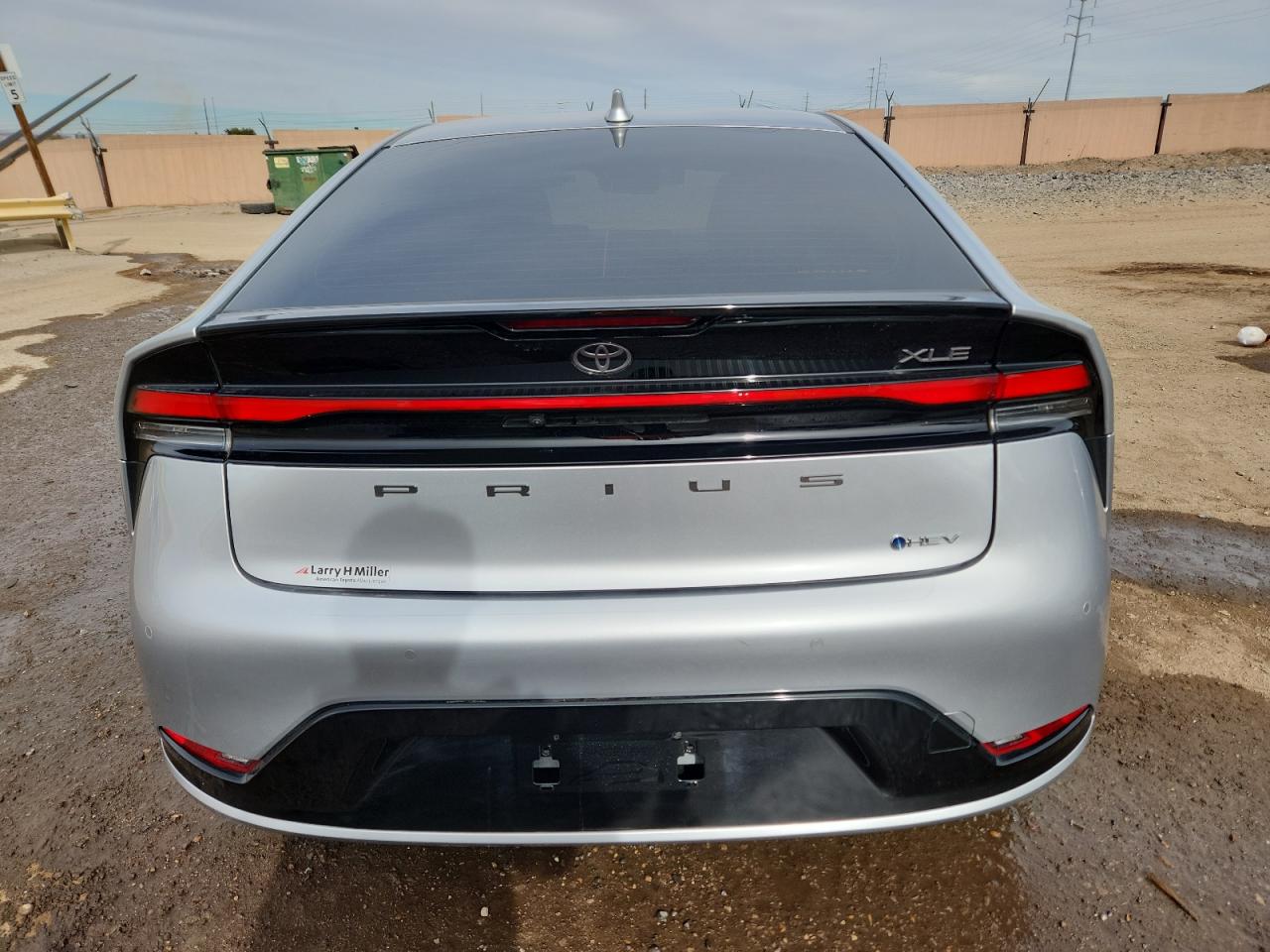 2024 TOYOTA PRIUS