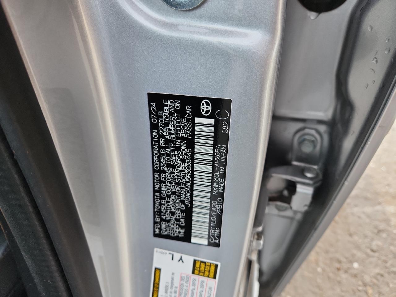 2024 TOYOTA PRIUS