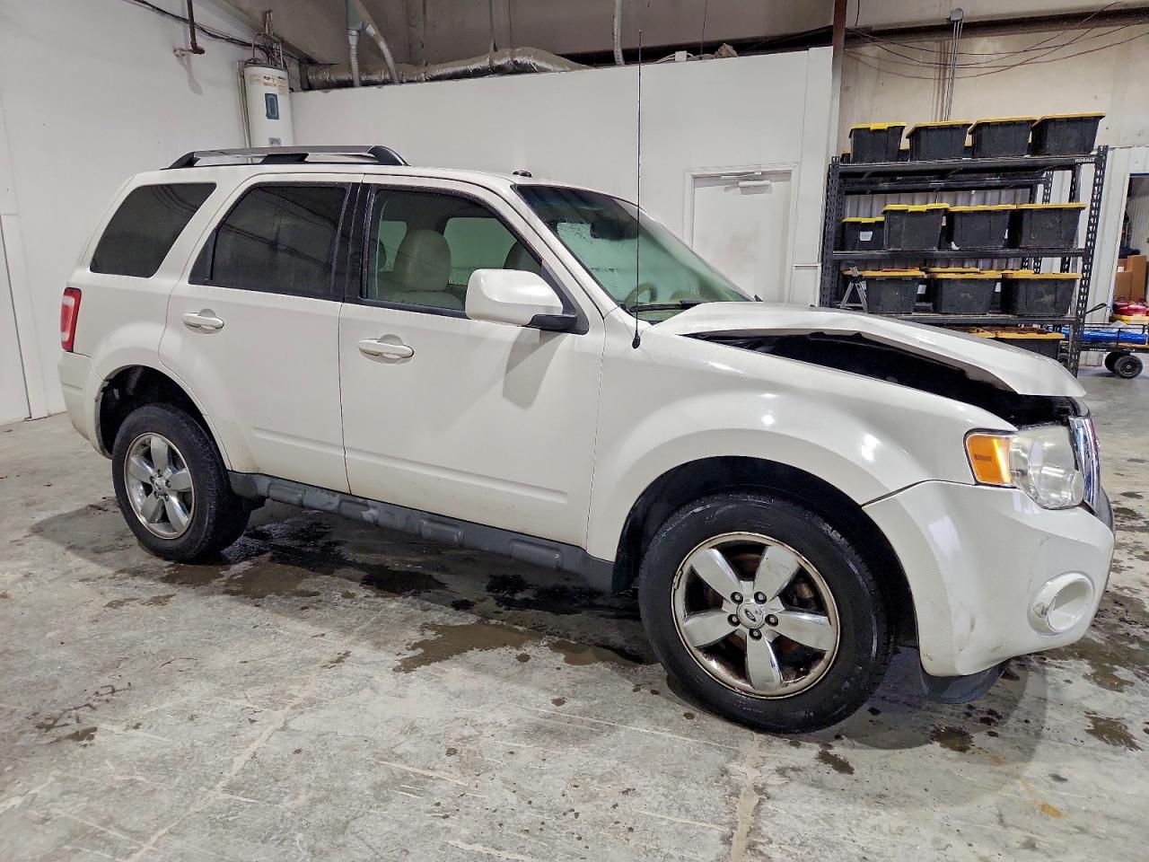 2011 FORD ESCAPE