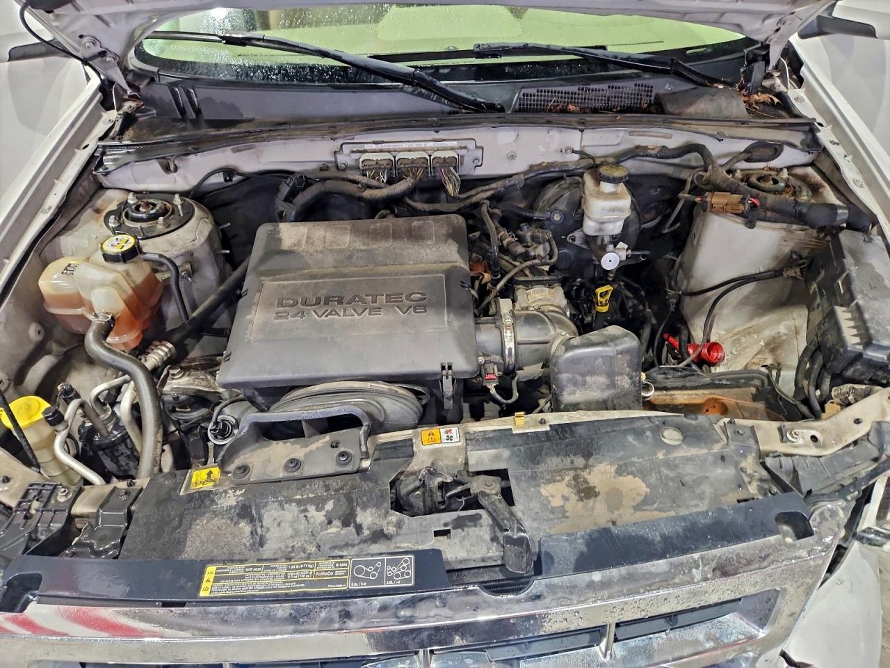 2011 FORD ESCAPE