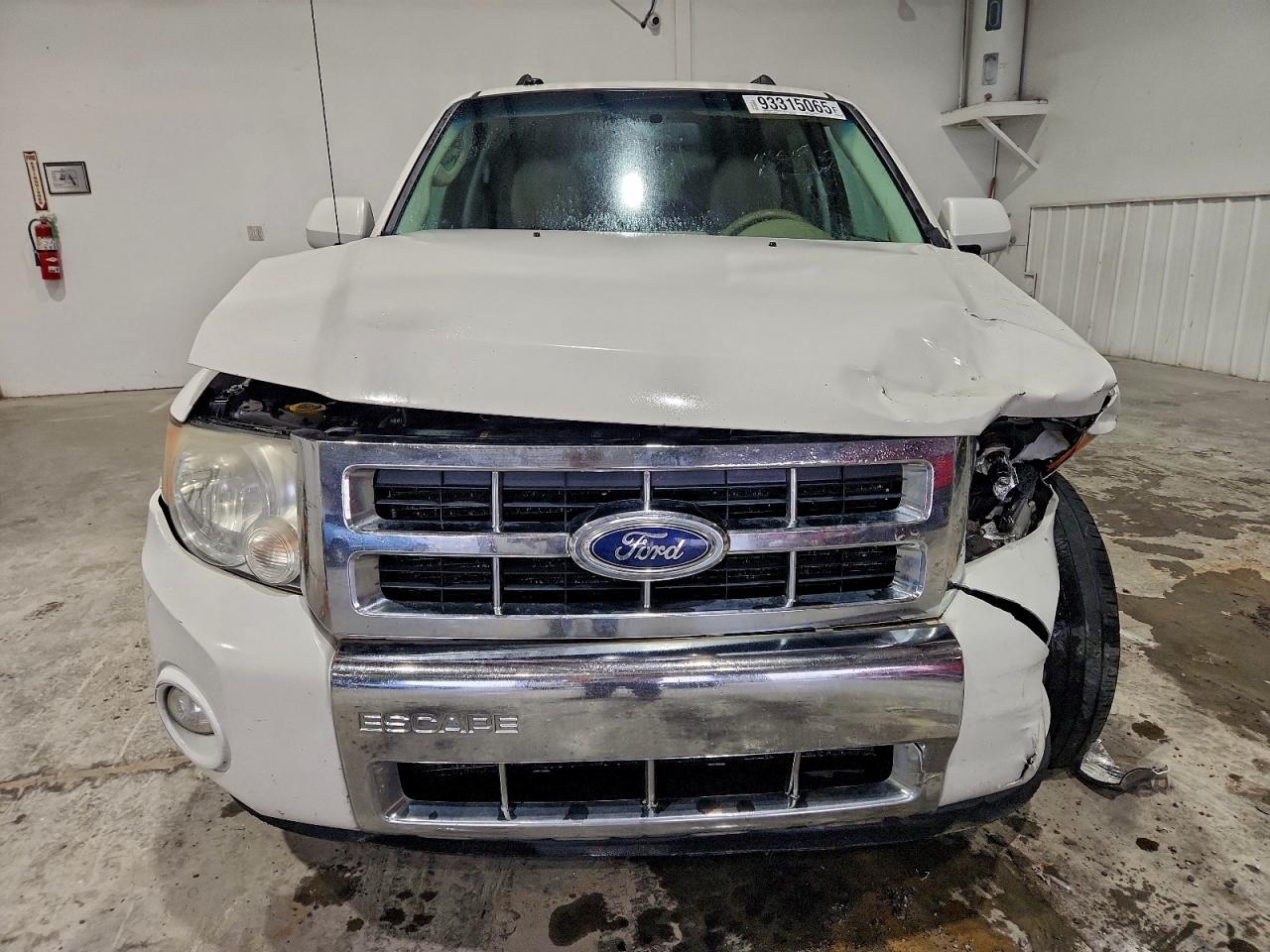 2011 FORD ESCAPE
