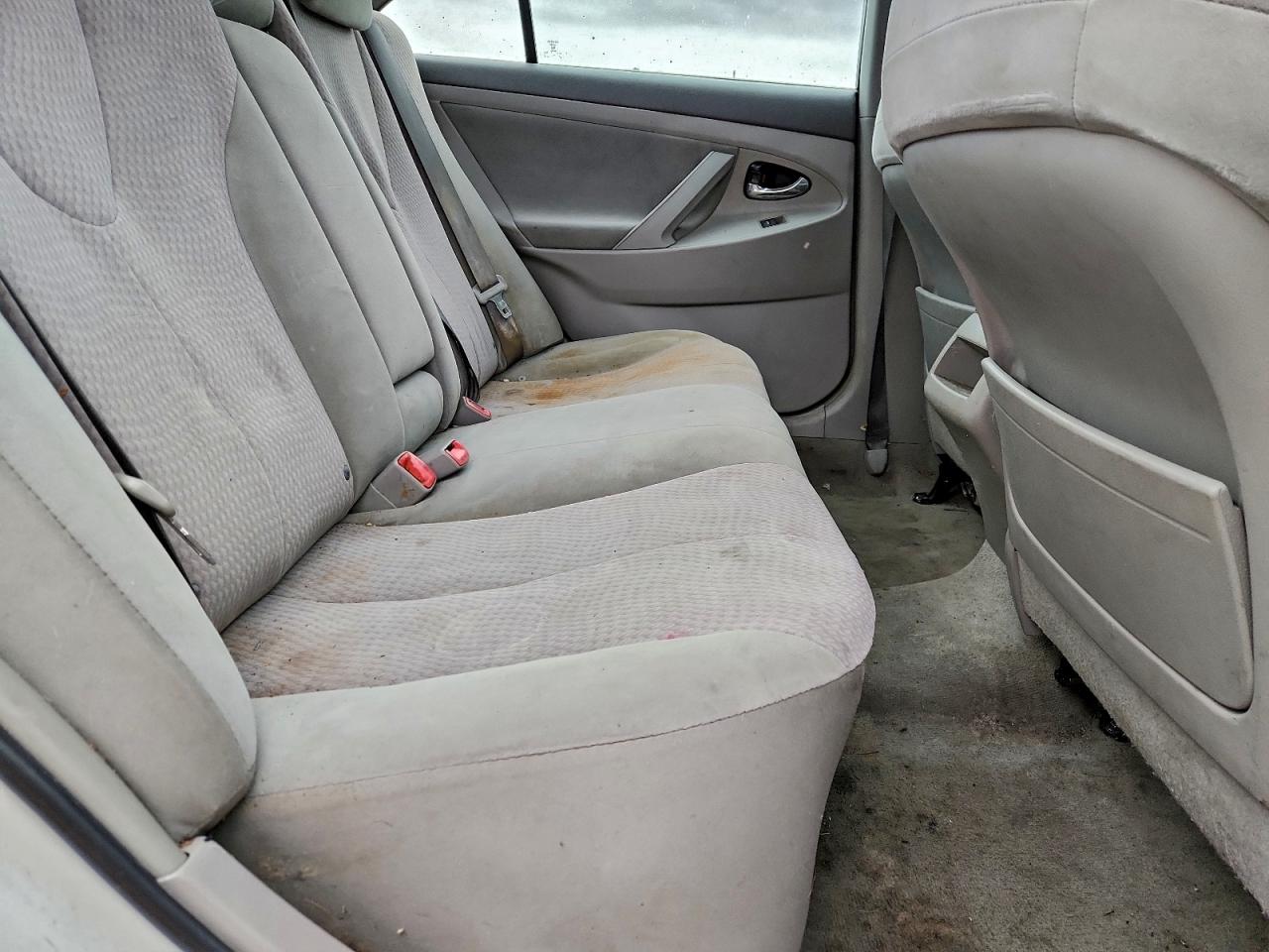 2011 TOYOTA CAMRY