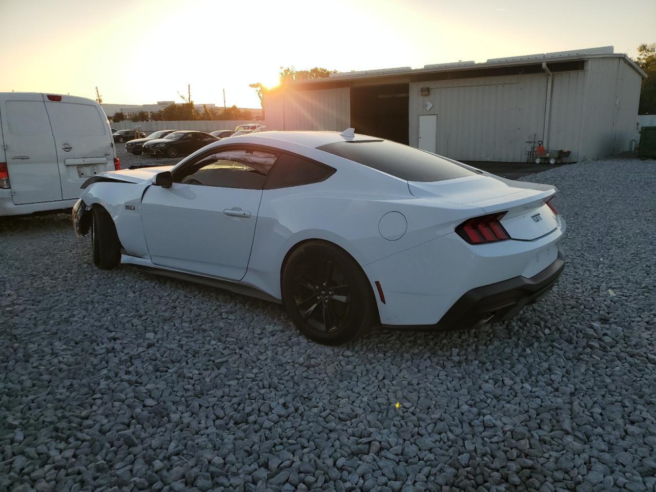 2025 FORD MUSTANG