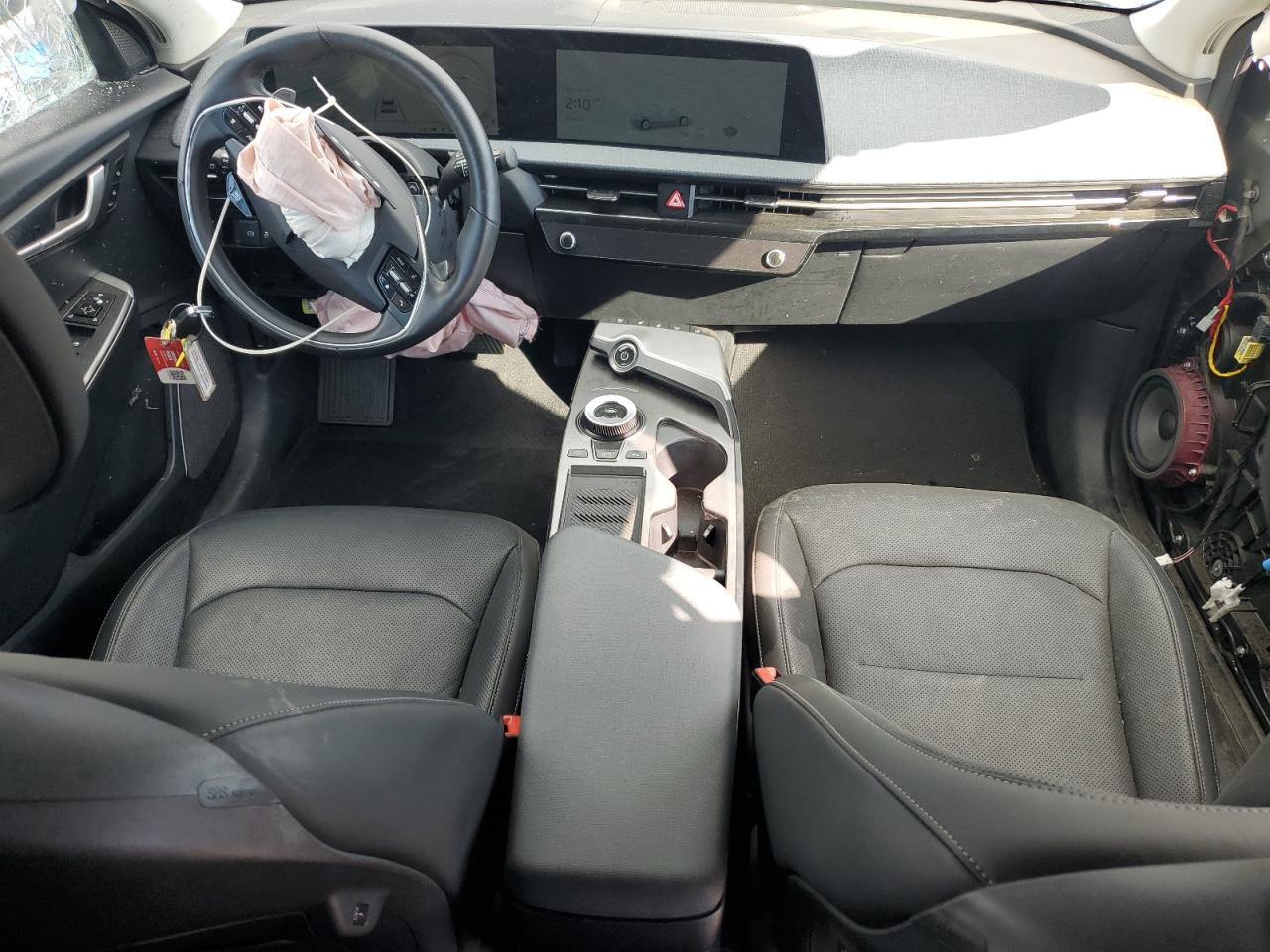 2024 KIA EV6 LIGHT