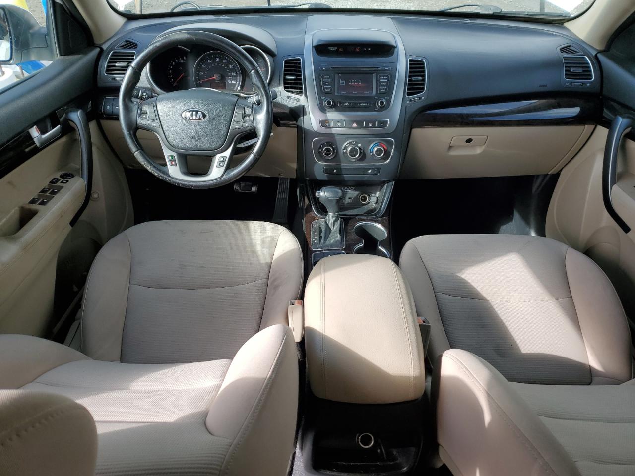 2014 KIA SORENTO