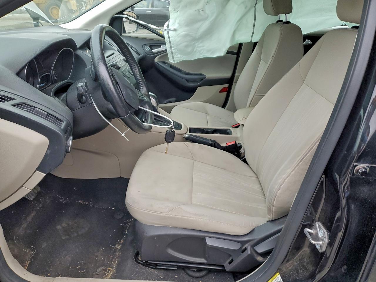 2015 FORD FOCUS