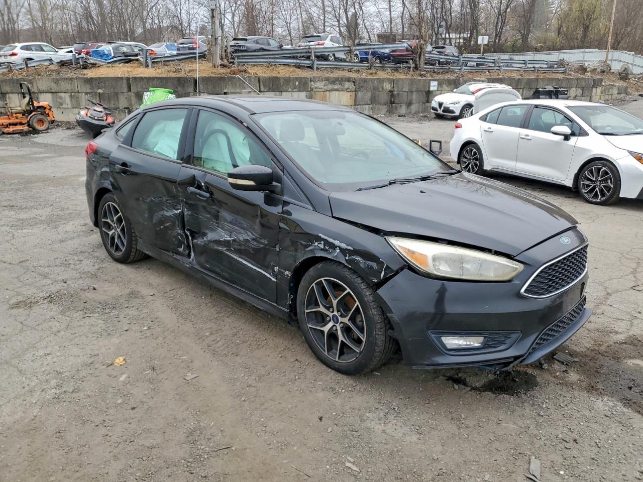 2015 FORD FOCUS