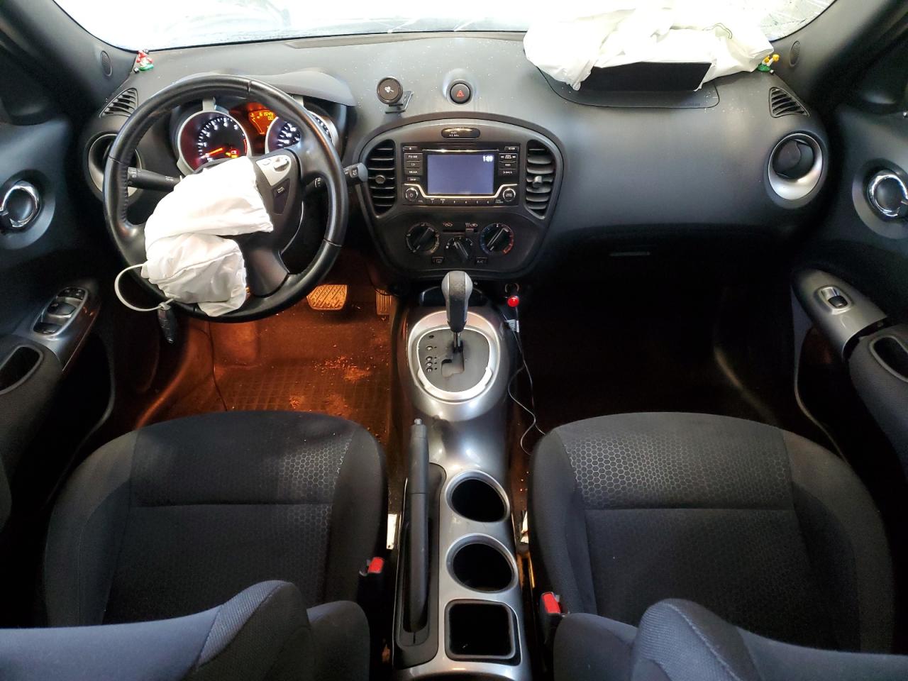 2015 NISSAN JUKE