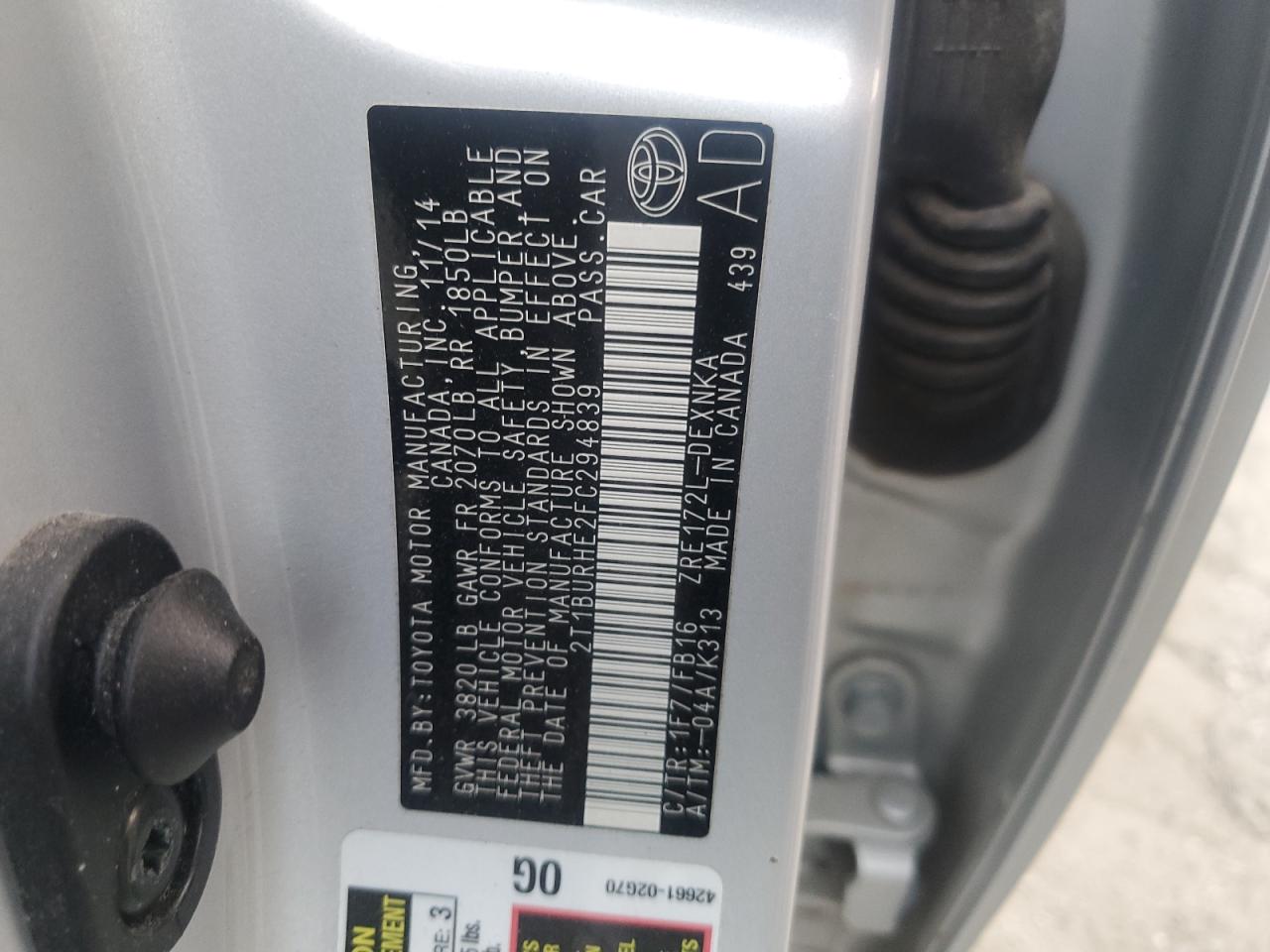 2015 TOYOTA COROLLA