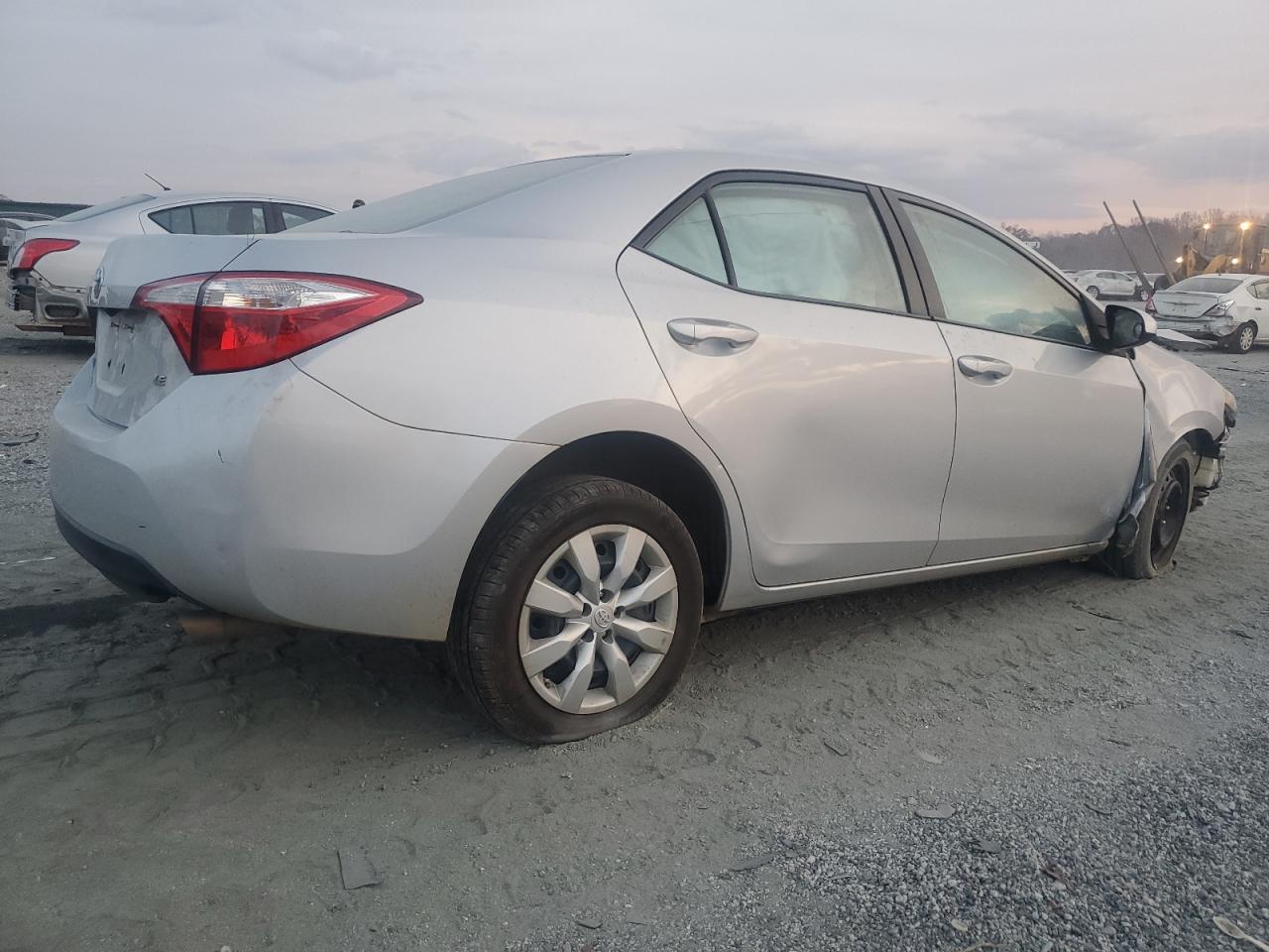 2015 TOYOTA COROLLA