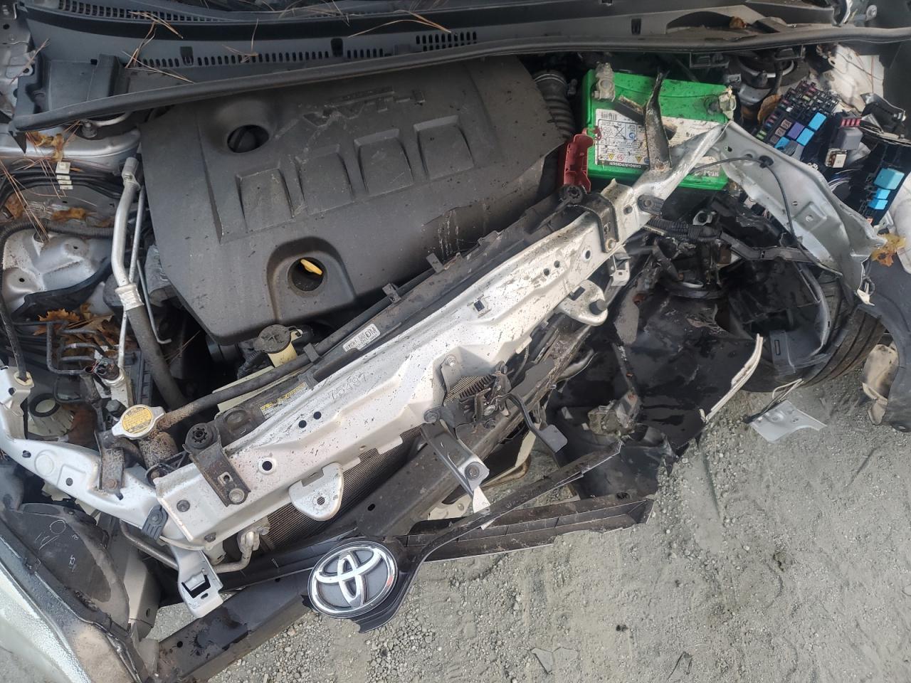 2015 TOYOTA COROLLA
