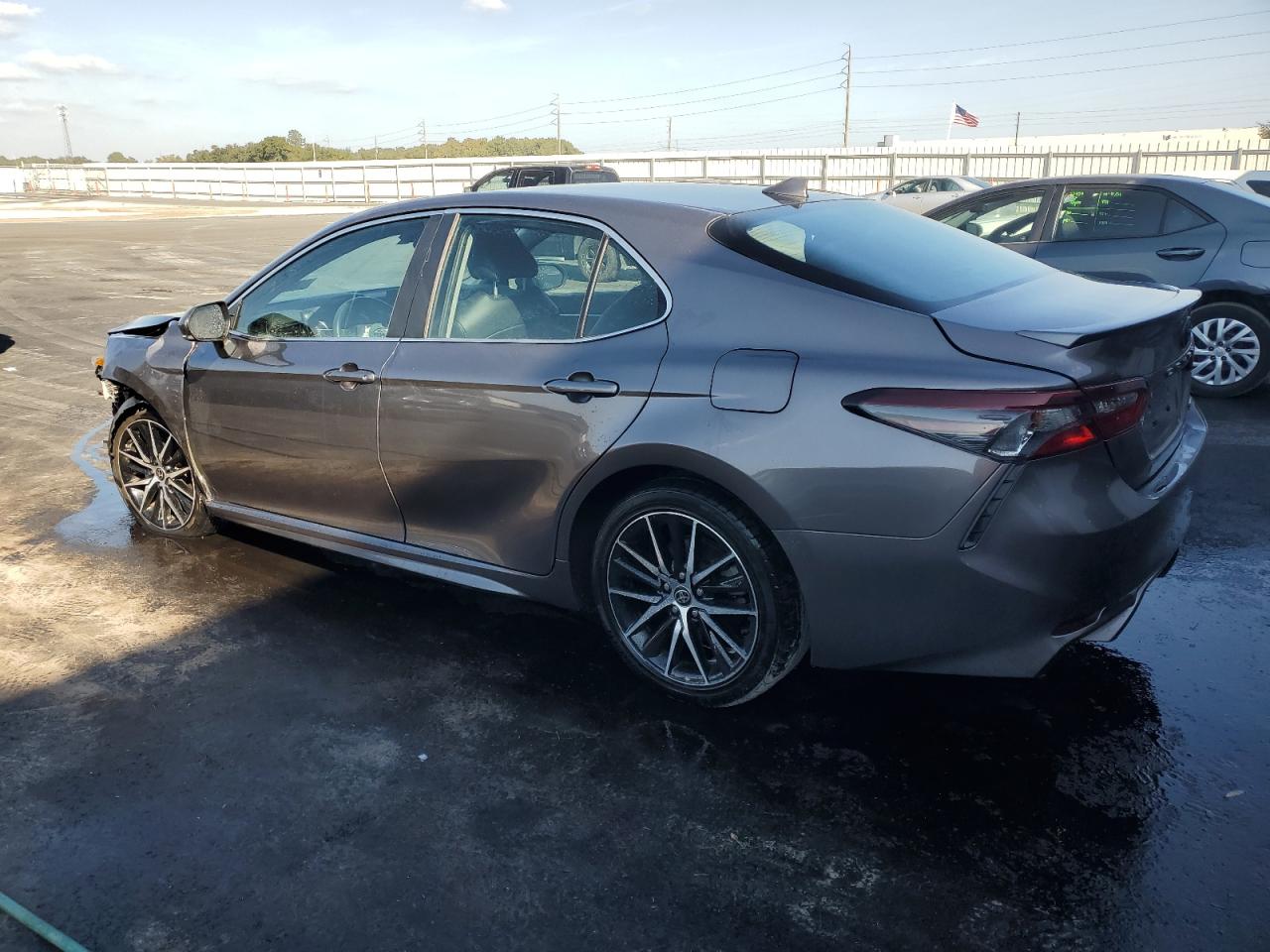 2024 TOYOTA CAMRY