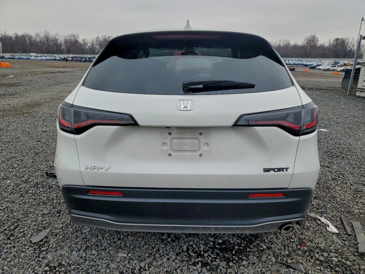 2025 HONDA HR-V