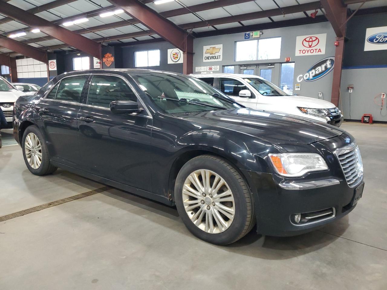 2013 CHRYSLER 300