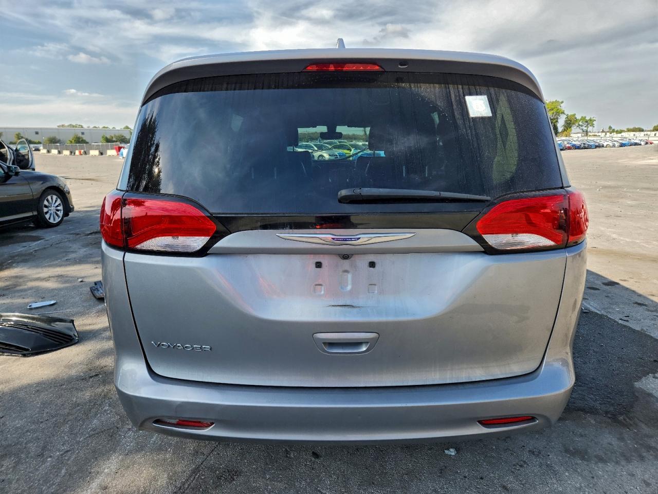 2020 CHRYSLER MINIVAN