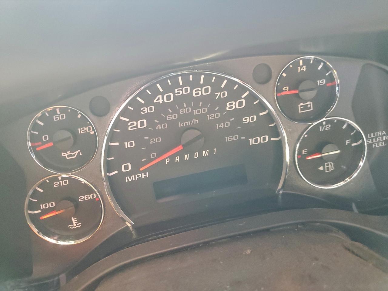 2011 CHEVROLET EXPRESS