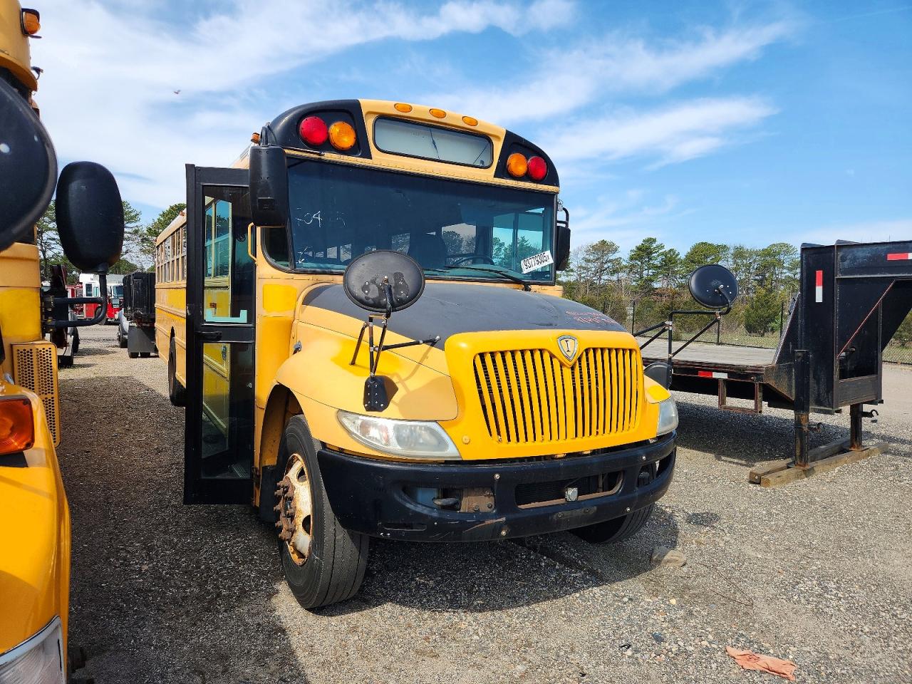 2010 IC CORPORATION SCHOOL BUS