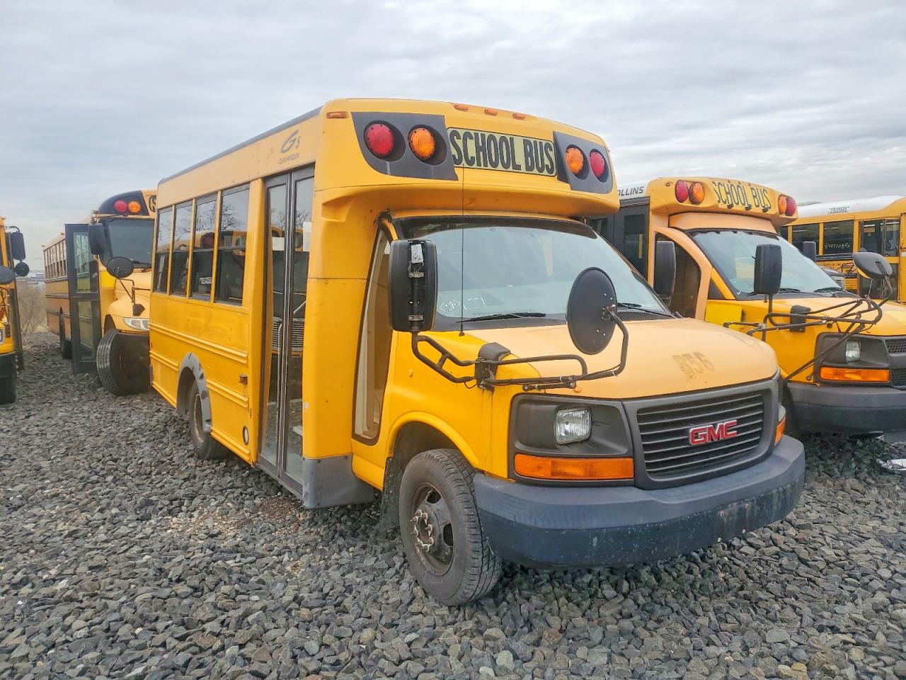 2009 GMC MINOTOUR G