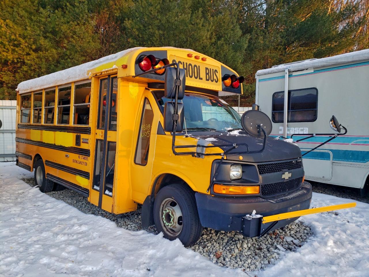 2013 THOM BUS