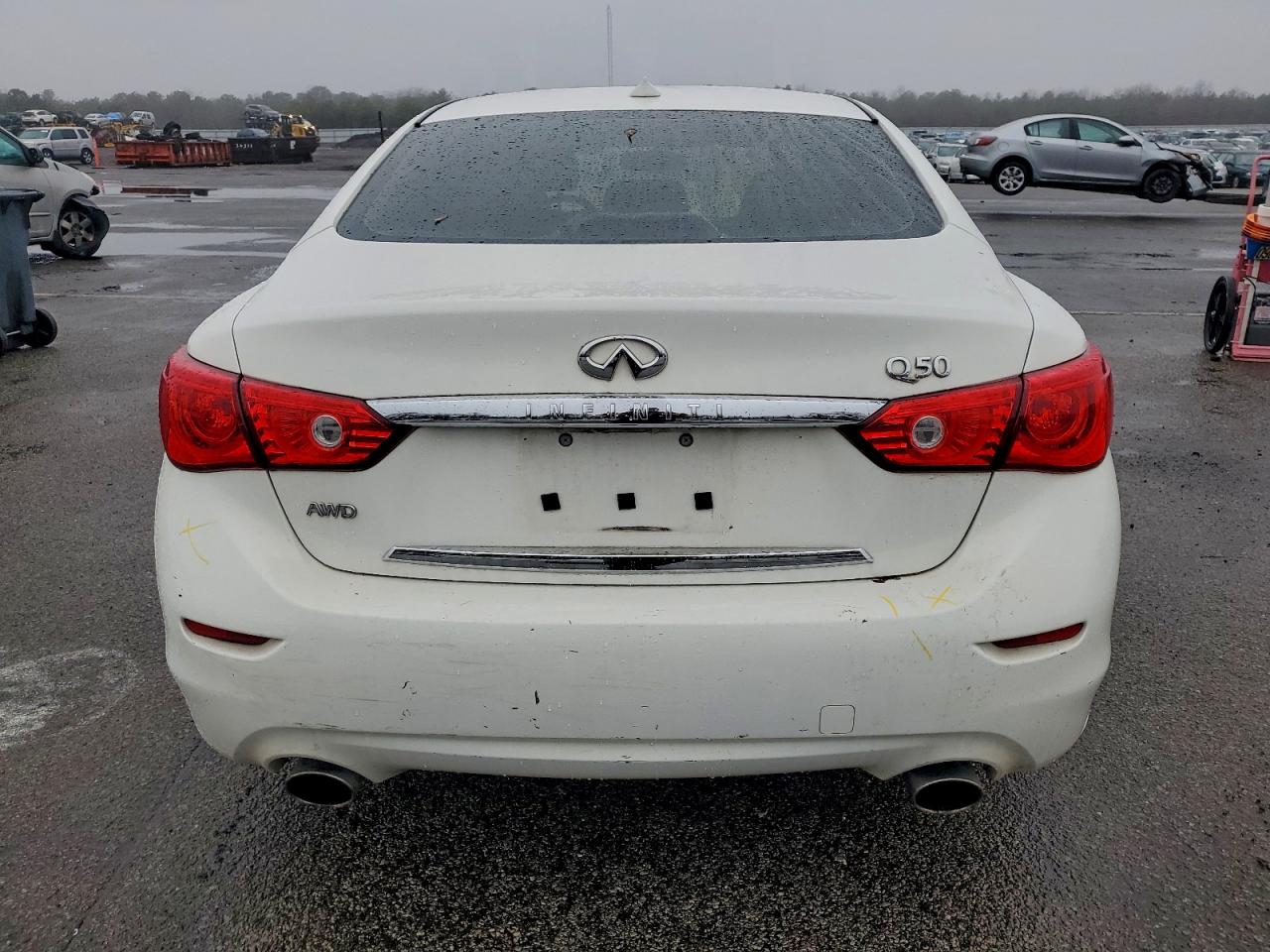 2017 INFINITI Q50