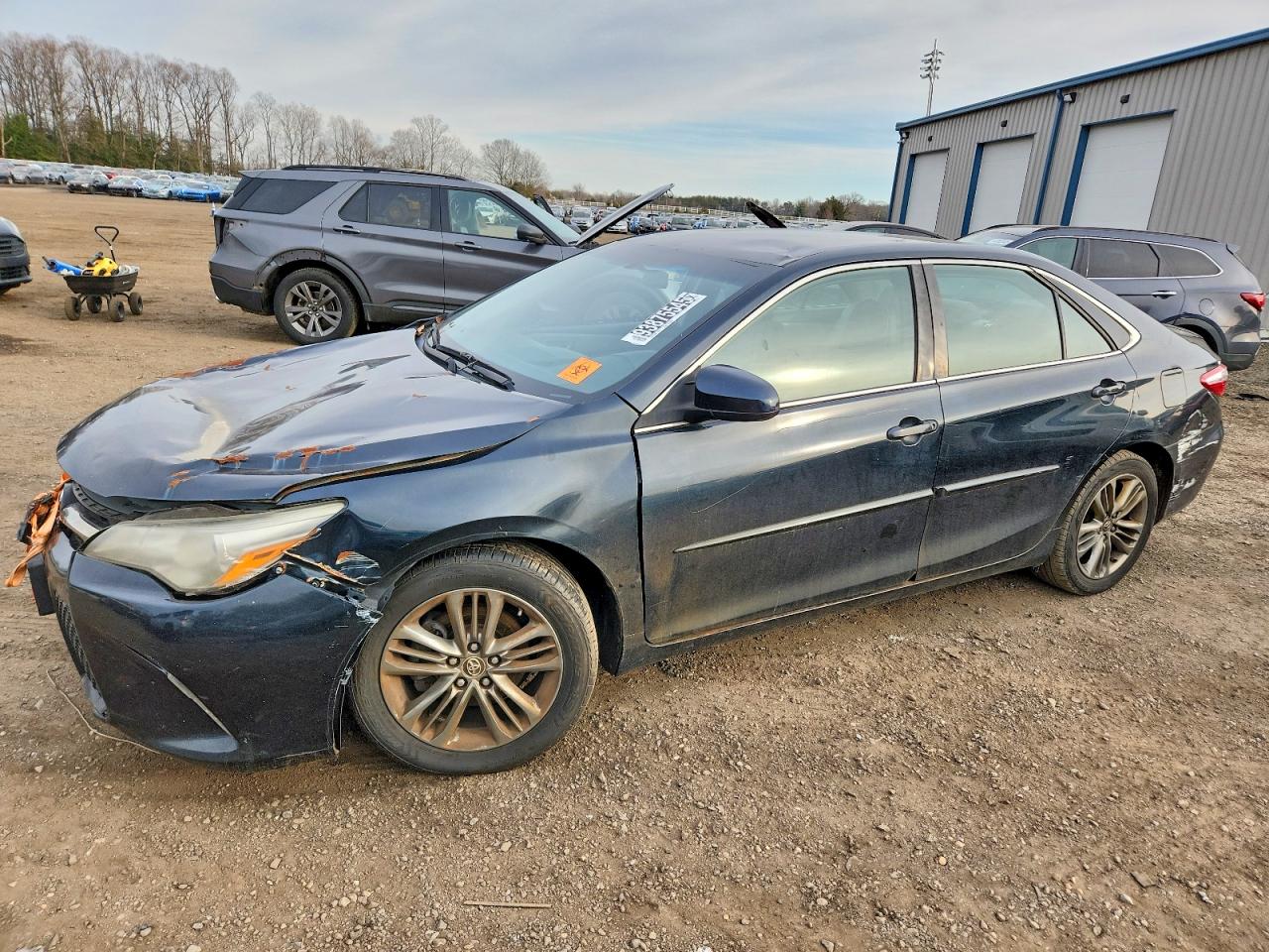 2015 TOYOTA CAMRY