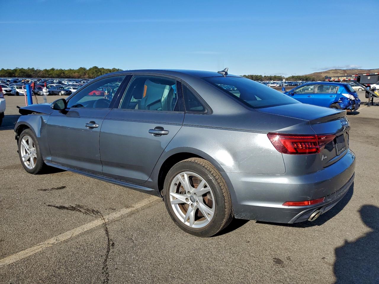 2018 AUDI A4
