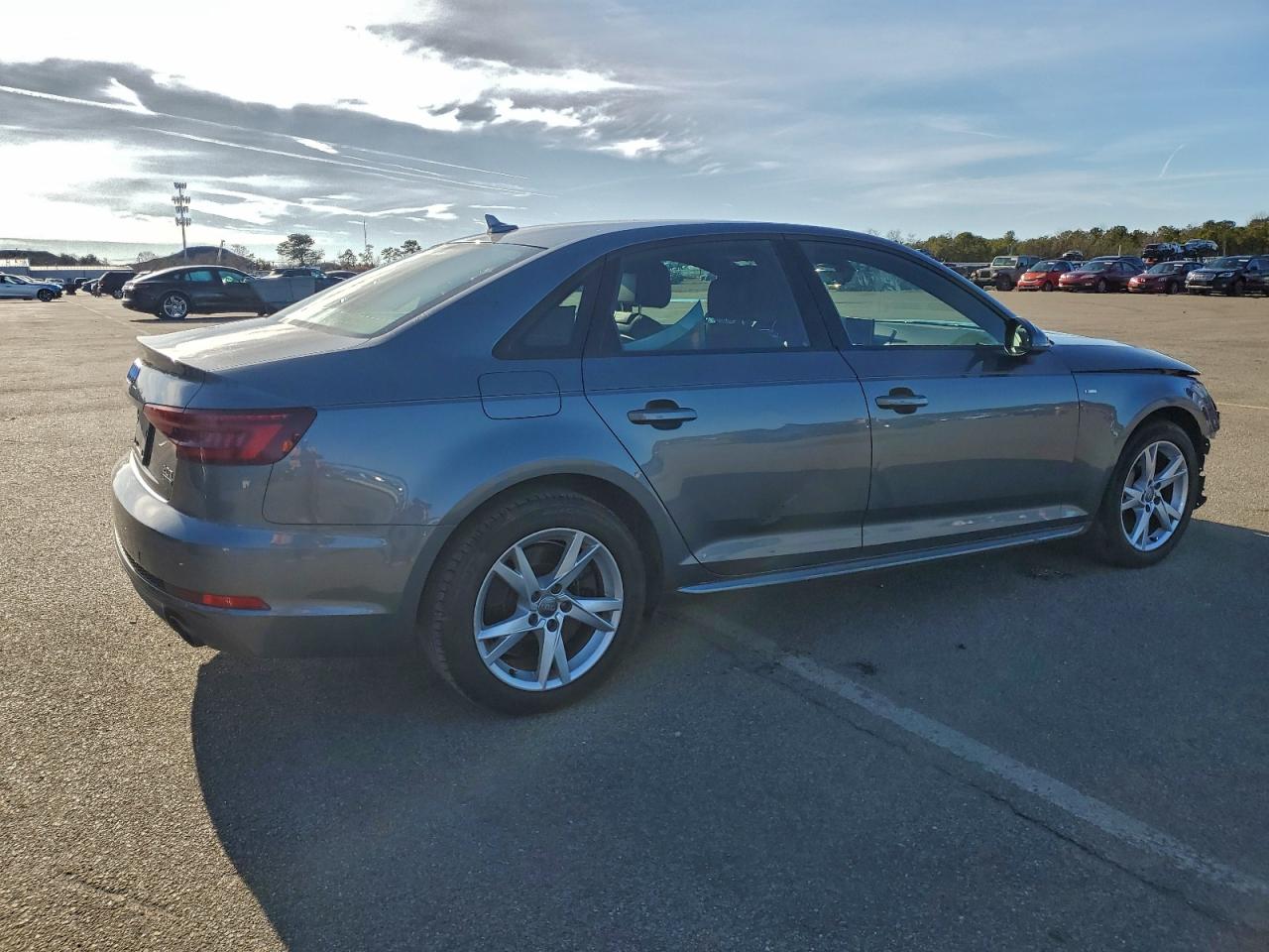2018 AUDI A4