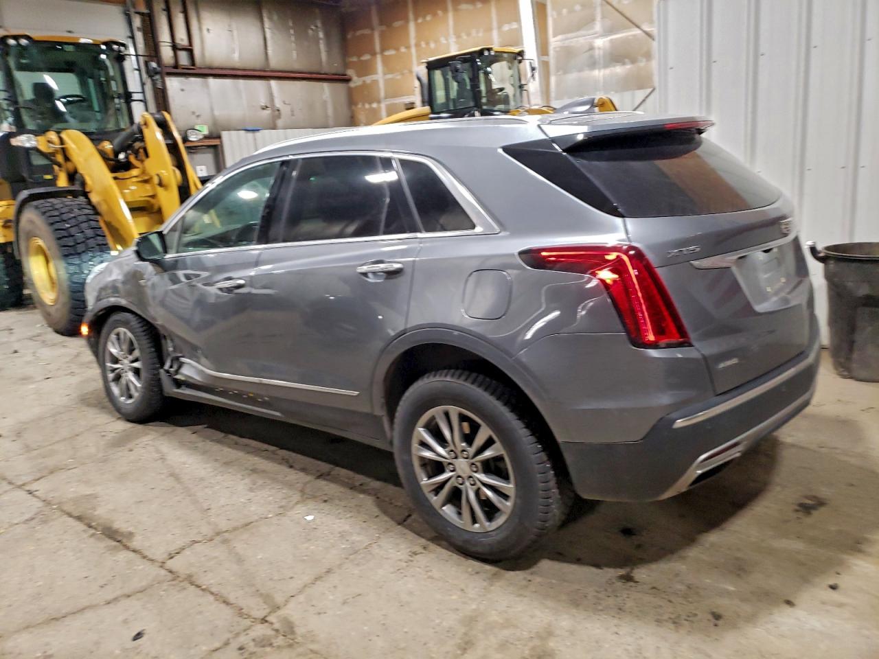 2022 CADILLAC XT5