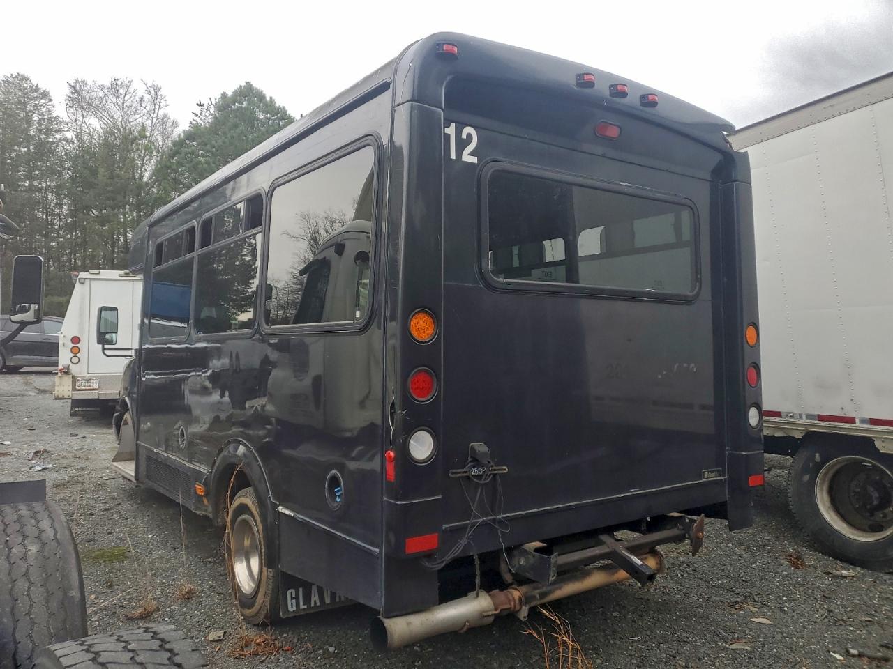 2011 CHEV EXPRESS
