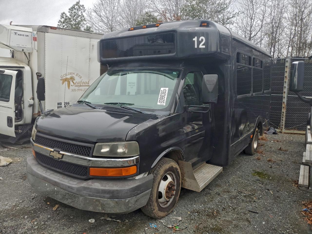 2011 CHEV EXPRESS