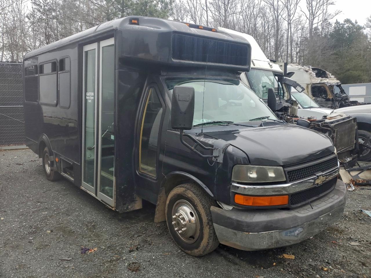 2011 CHEV EXPRESS